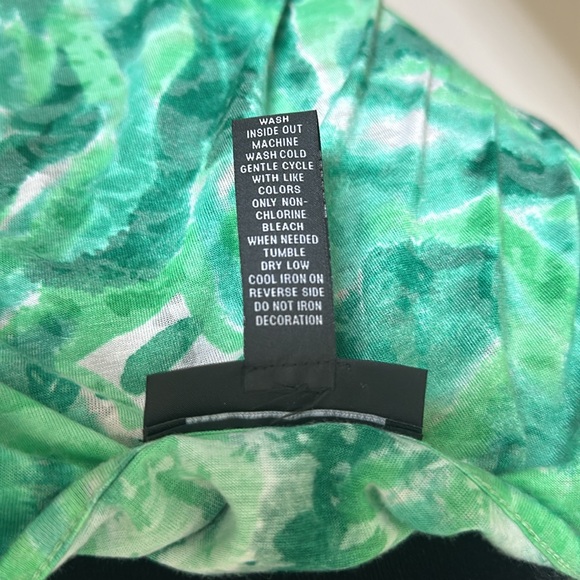 INC Textured Shades Of Green With Crystal Embellishments Tank Top Size Large - Picture 8 of 8